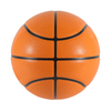 ब्राउन इंडोर आउटडोर प्ले में आधिकारिक आकार पीवीसी टुकड़े टुकड़े में बास्केटबॉल